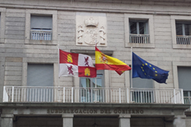 Catálogo de banderas, escudos, insignias, medallas, reposteros...